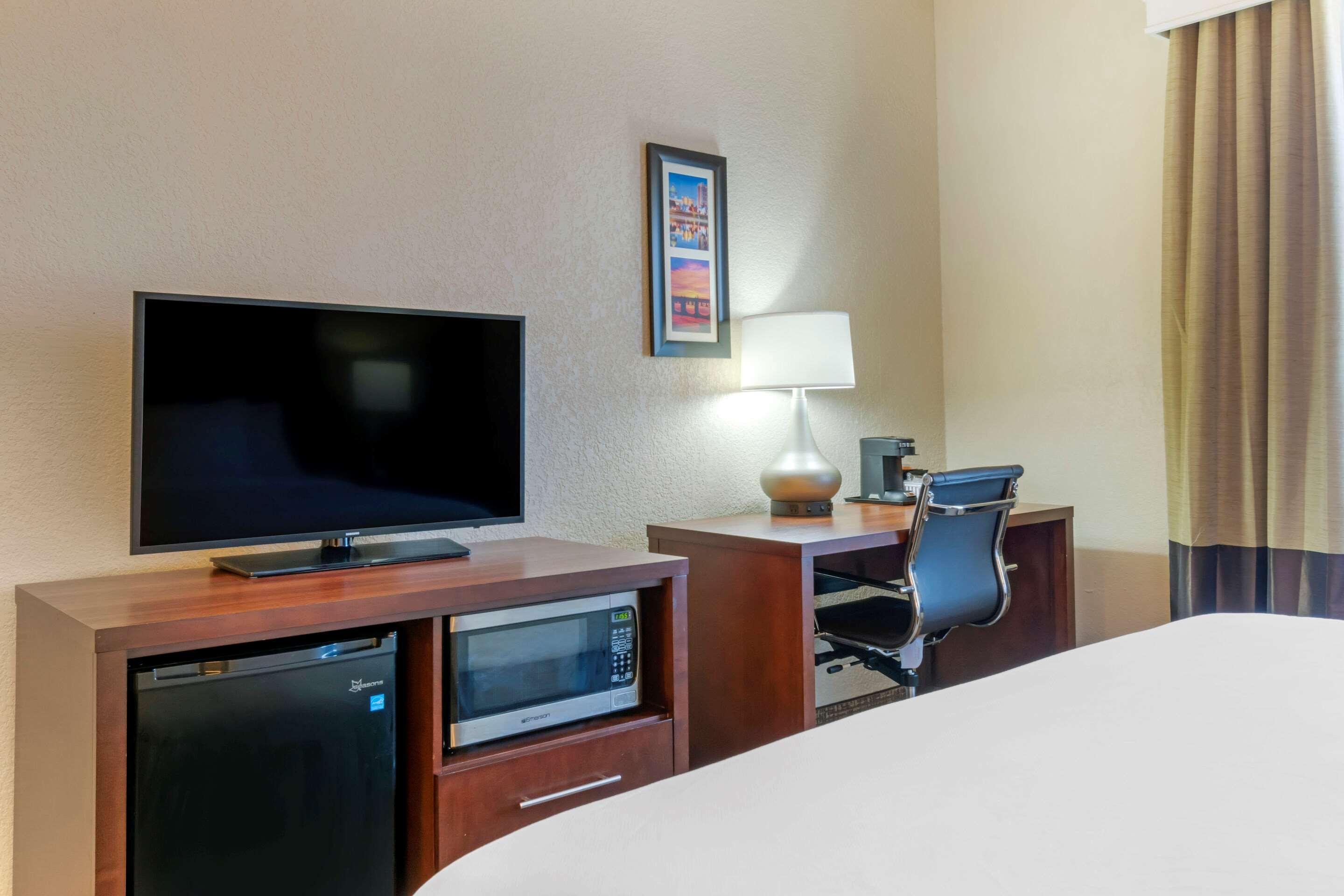 Comfort Inn Mechanicsburg - Harrisburg South מראה חיצוני תמונה