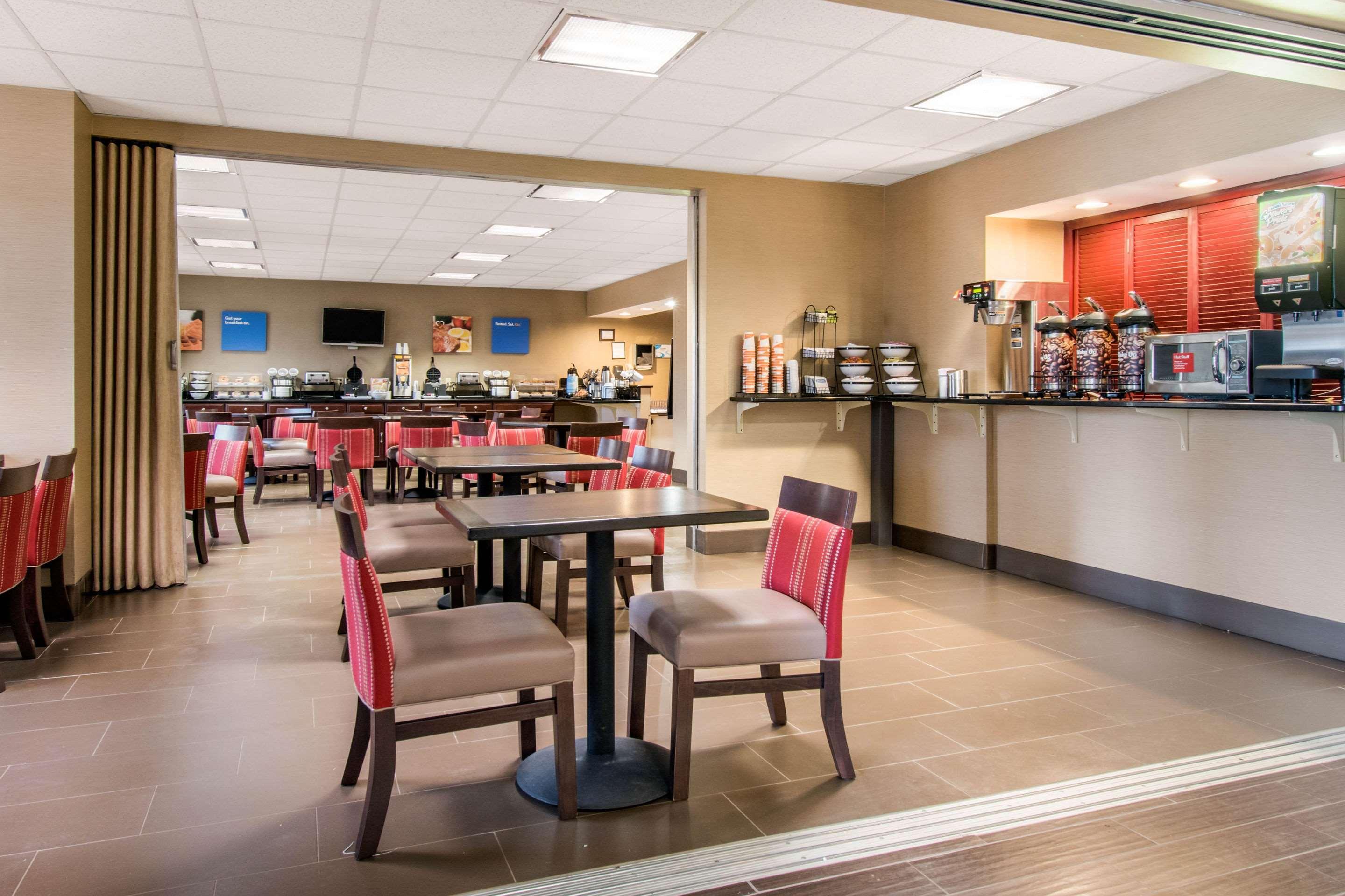 Comfort Inn Mechanicsburg - Harrisburg South מראה חיצוני תמונה